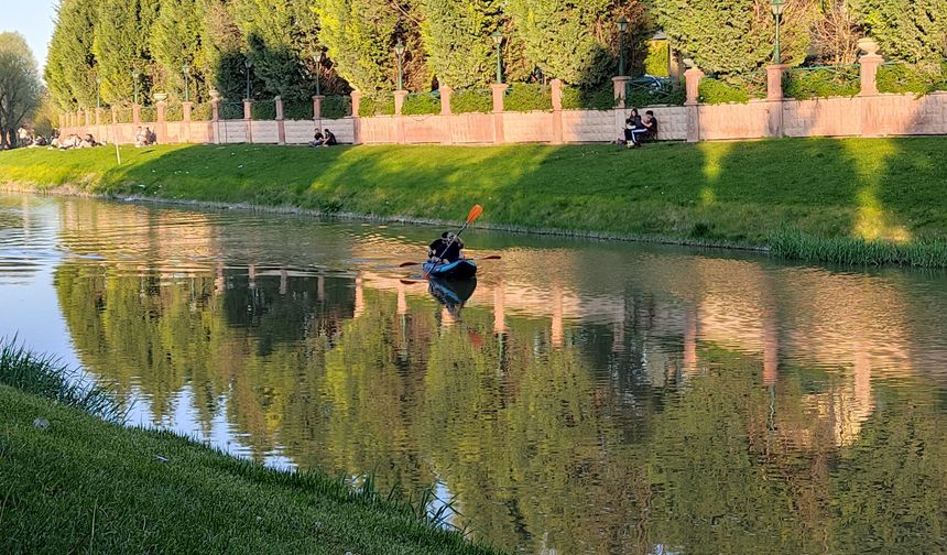 Kanlıkavak Parkı’nda Renkli Görüntüler