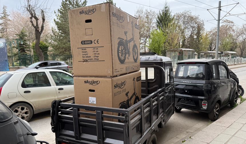 Eskişehirli esnafa "eski dolar" şoku: 16 bin lira zarar ediyordu