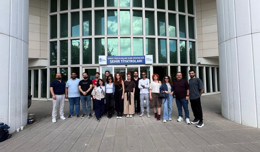 Odunpazarı Belediye Tiyatrosu Ankara’da Başarıyla Sahne Aldı