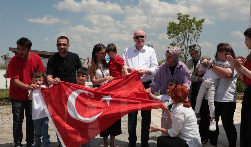 Odunpazarı Ahmet Ara Engelsiz Kreşi'nde Özel Çocukların Mezuniyet Coşkusu