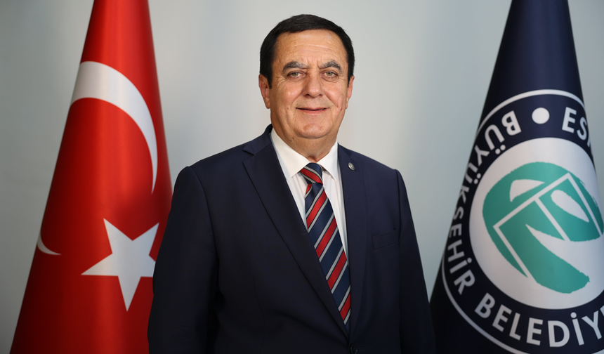 Mahmudiye Belediye Başkanı İshak Gündoğan CHP'den istifa etti