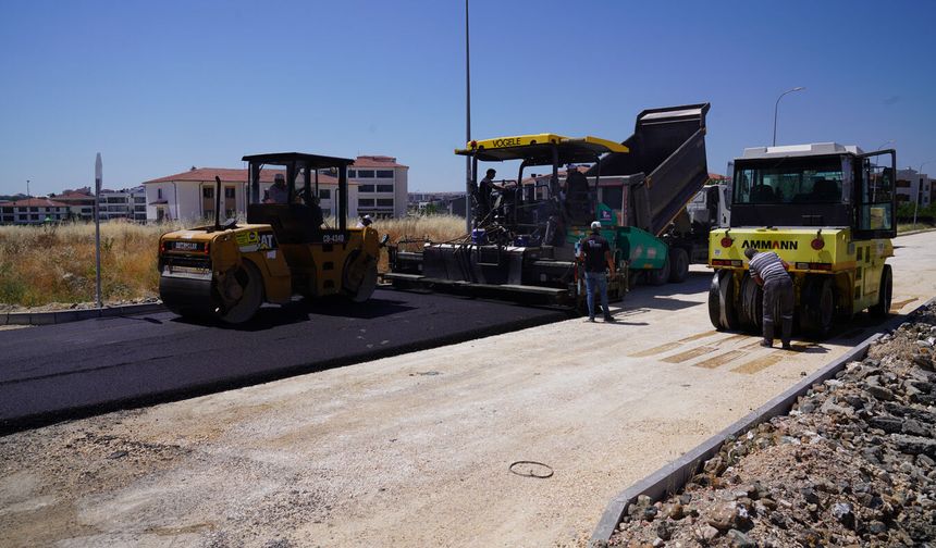 Tepebaşı Belediyesi ilçenin dört bir yanında üstyapı çalışmalarını hızlandırdı