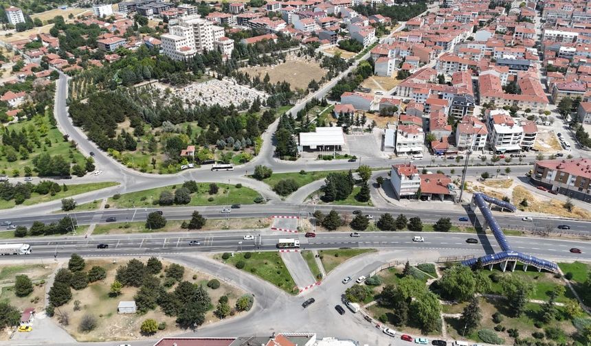 Tepebaşı Kavşağı kalıcı olarak trafiğe kapatıldı
