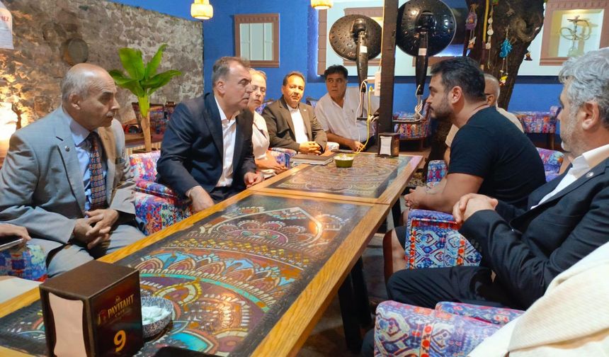 Tarihi Odunpazarı Bölgesi'nde Kafe Yangını Korkuttu
