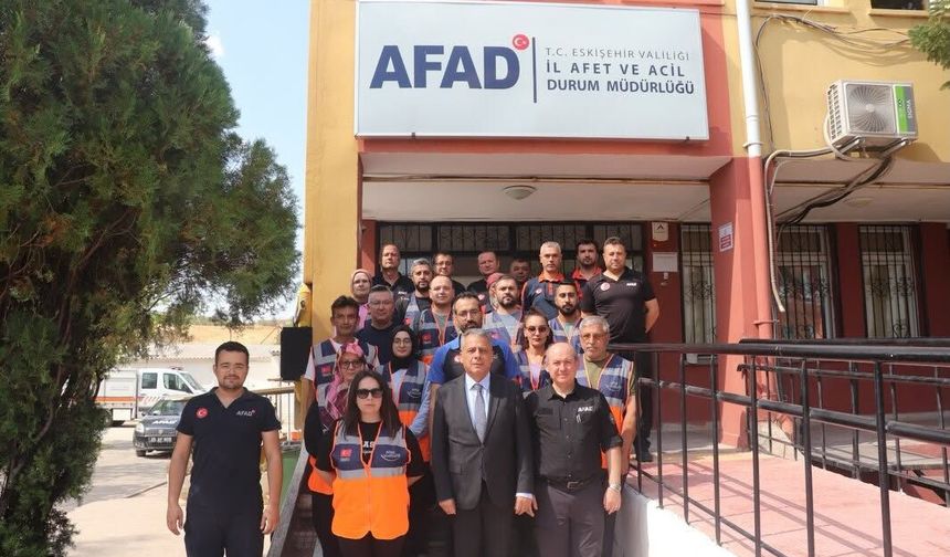 AFAD Gönüllülerine Enkaz Alanında Arama Kurtarma Eğitimi Verildi