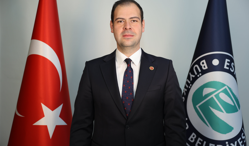 Çağrı Özeçoğlu Odunpazarı ve Büyükşehir Belediye Meclis Üyeliğinden İstifa Etti