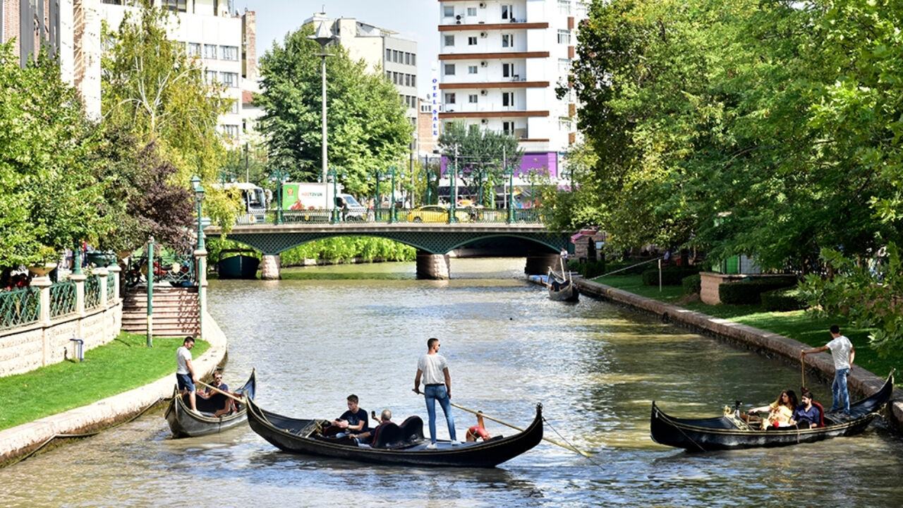 Eskisehire Neden Es Es Denir (4)