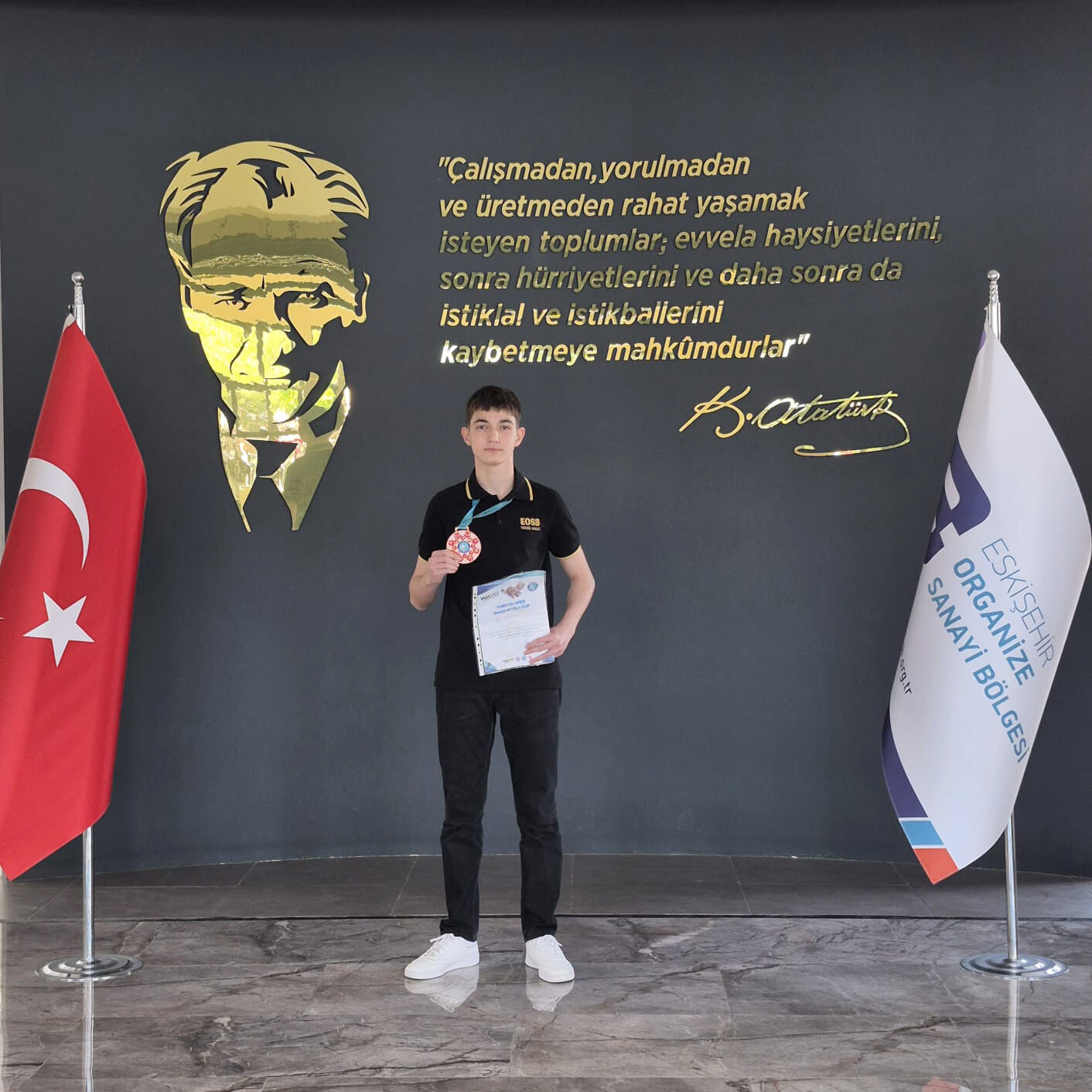 Özel EOSB MTAL öğrencisi dünya üçüncüsü oldu