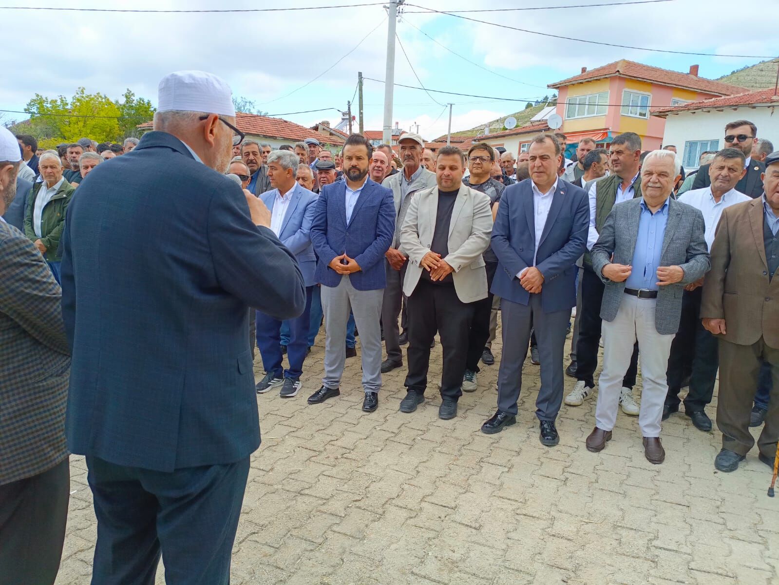 MHP Eskişehir Teşkilatından Alpu'da Yağmur Duası Mesaisi