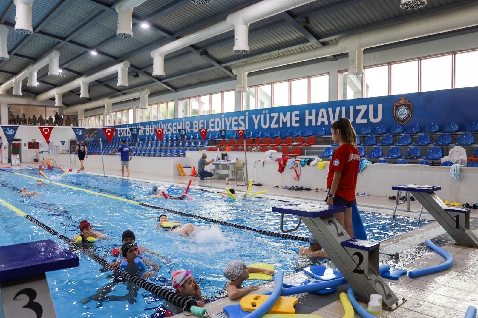 Eskişehir Büyükşehir Belediyesi yüzme kursu kayıtlarını başlatıyor