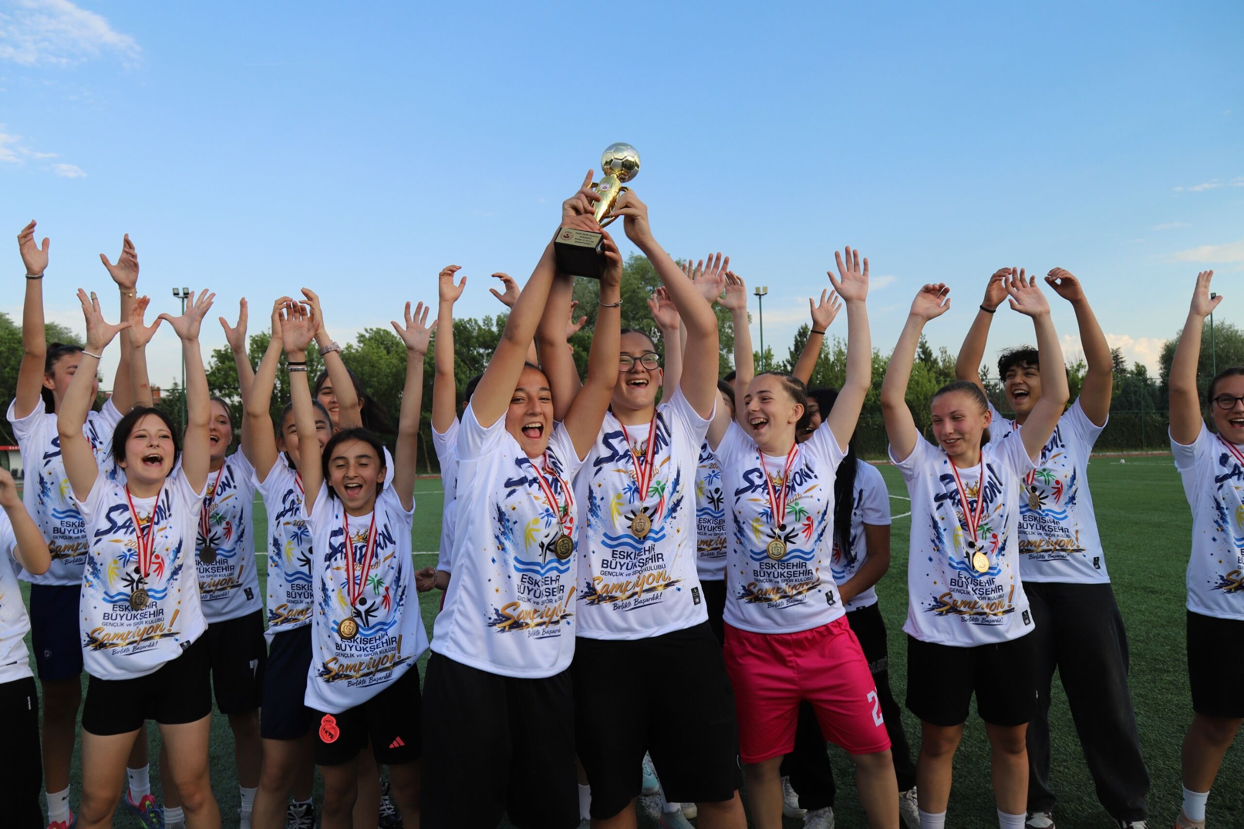 U15 Kızlar Kupası Büyükşehir Belediyesi’nin oldu