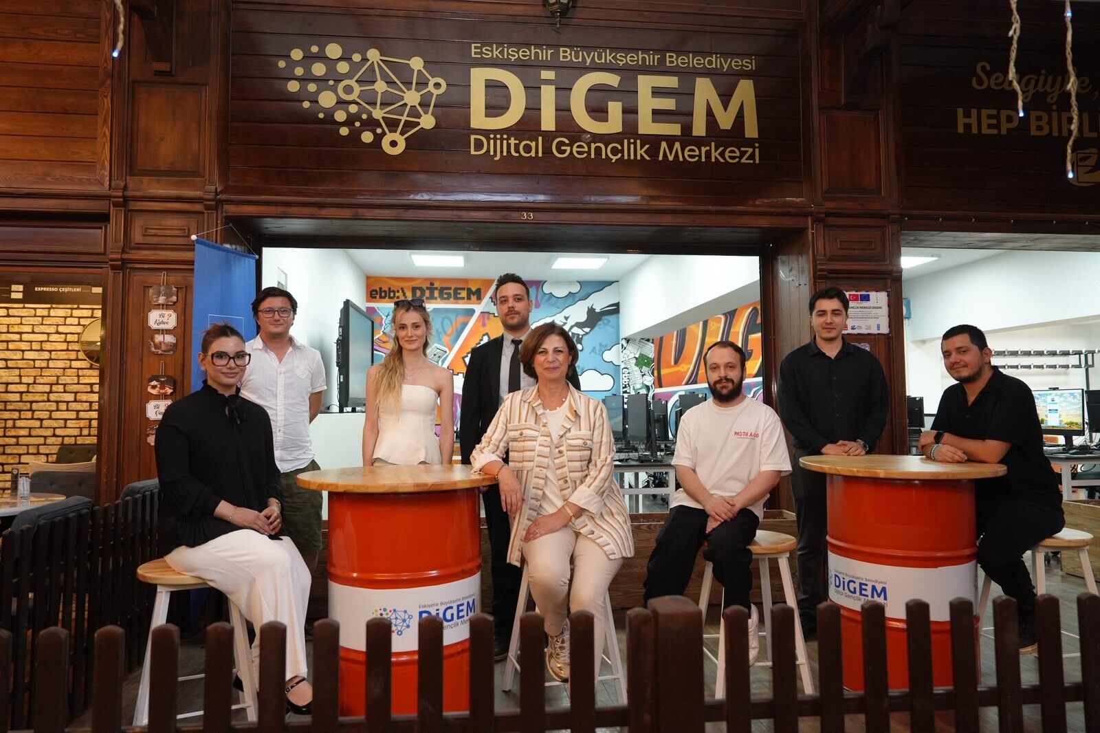 Eskişehir Dijital Gençlik Merkezi geleceğin teknolojisini üretiyor