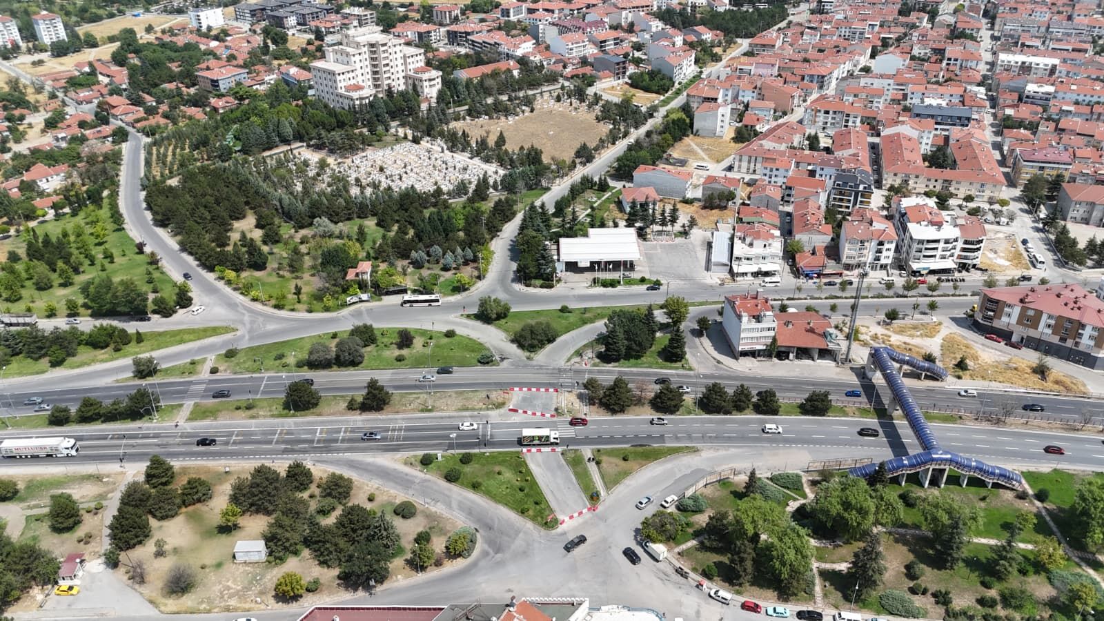 Tepebaşı Kavşağı kalıcı olarak trafiğe kapatıldı