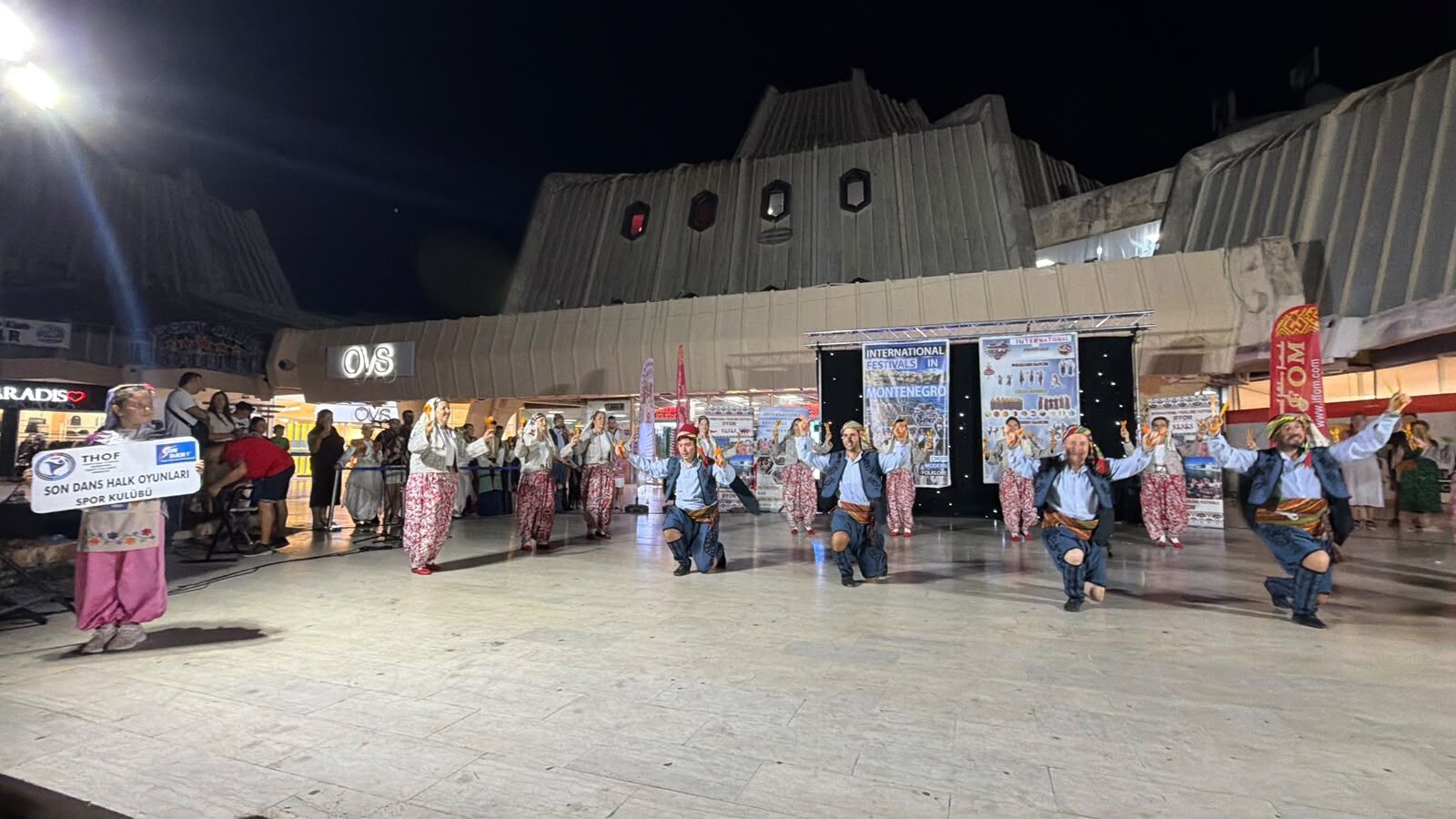 Son Dans Halk Oyunları Kulübü Karadağ’daki Uluslararası Festivalde Türkiye’yi Temsil Etti