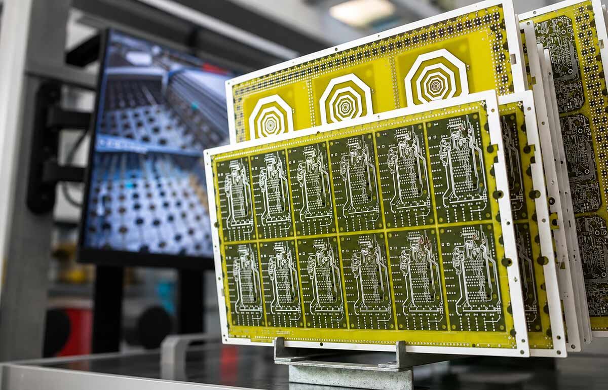 Elektronik Kart Nedir?