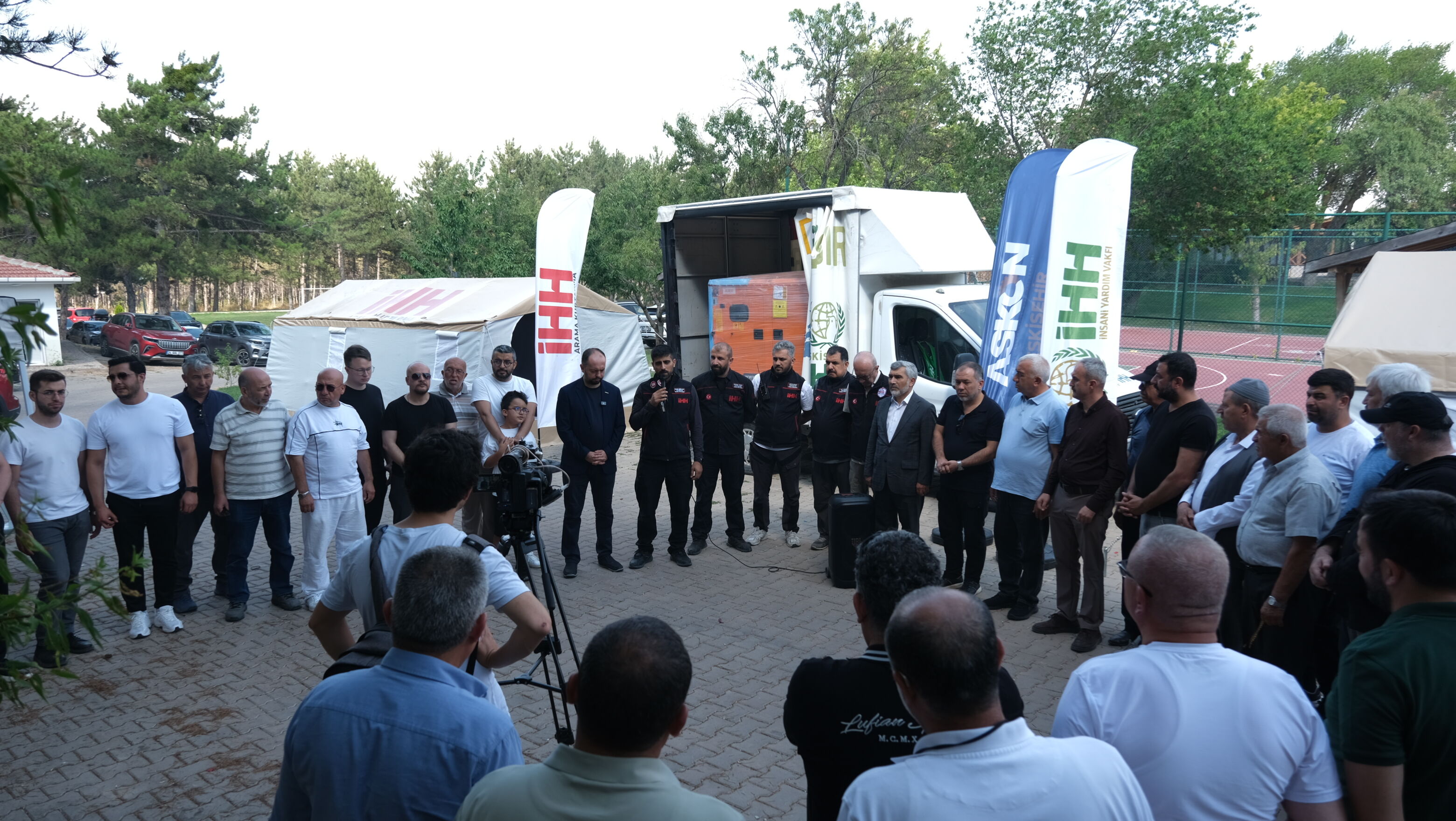 ASKON Eskişehir’den İHH Arama Kurtarma Ekibine Önemli Ekipman Desteği