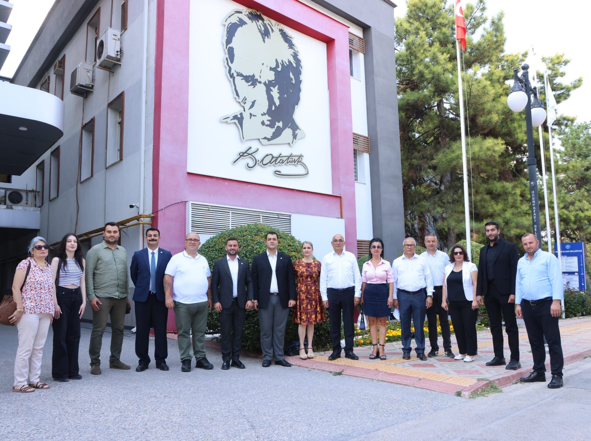 Yeni Parti Odunpazarı İlçe Yönetiminde Görev Dağılımı Tamamlandı